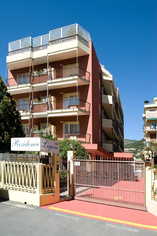 Ligure Residence Pietra Ligure Exteriör bild